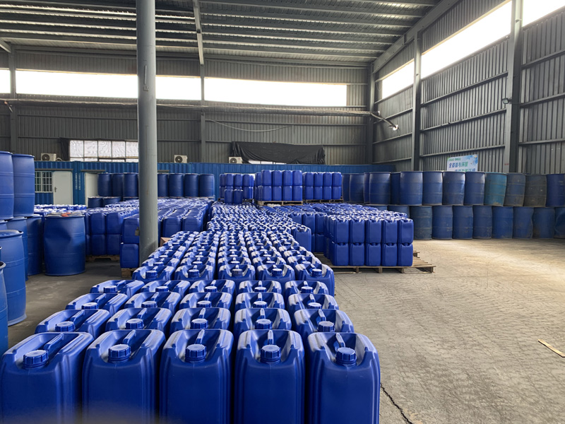 甲酸不小心碰到会发生什么呢？